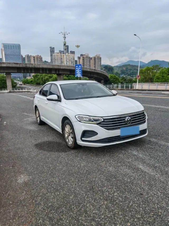 2023 Volkswagen Lavida 1.5L 113HP L4 6AT,autocango,china used car exporter,china ev exporter,chinese used car exporter,chinese used ev exporter