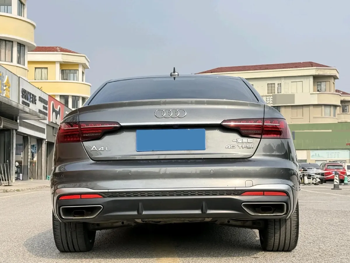 2020 Audi A4L 2.0T 190HP L4 7DCT,autocango,china used car exporter,china ev exporter,chinese used car exporter,chinese used ev exporter