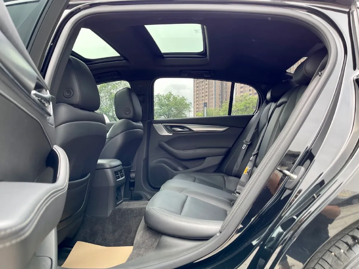 2023 Cadillac CT5 2.0T 237HP L4 10AT,autocango,china used car exporter,china ev exporter,chinese used car exporter,chinese used ev exporter