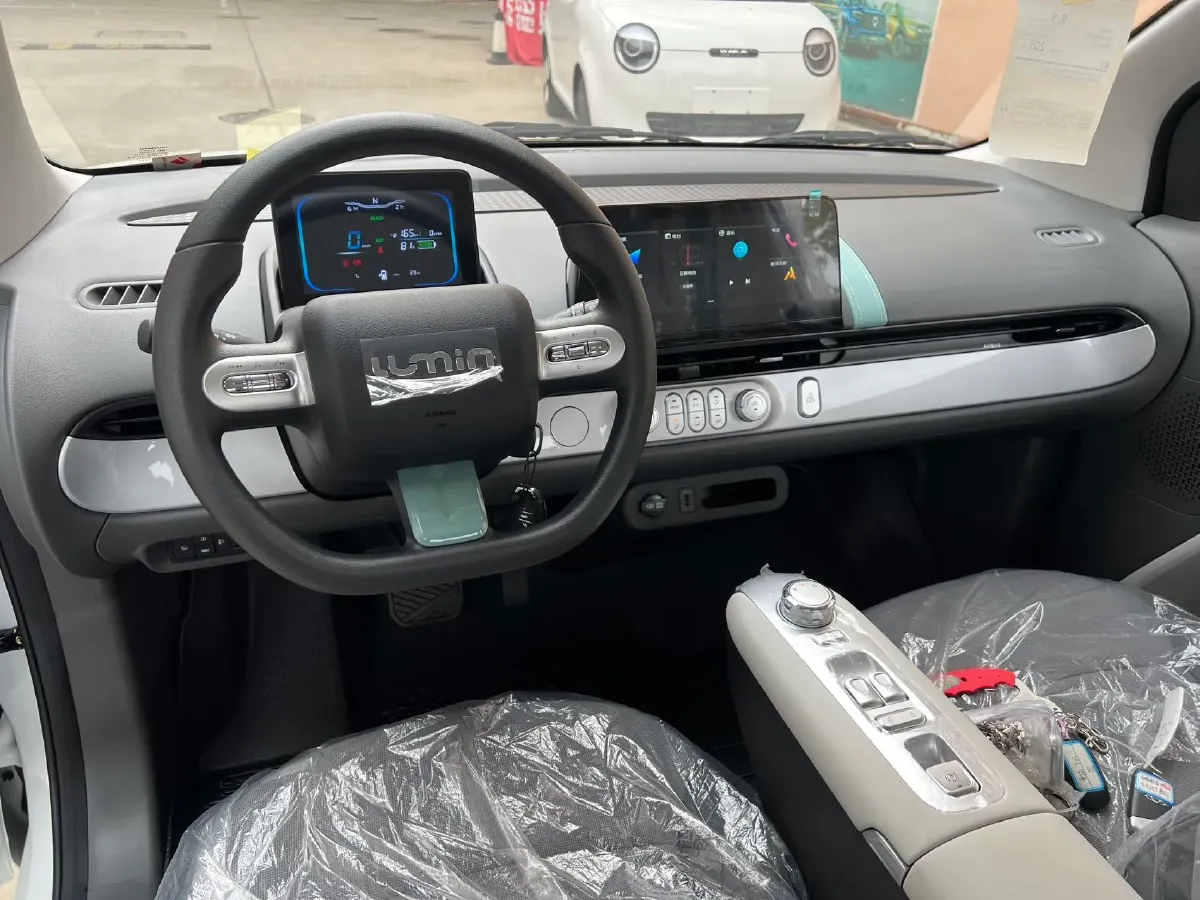 2025 LingBox BOX BEV 19.2KWH,autocango,china used car exporter,china ev exporter,chinese used car exporter,chinese used ev exporter