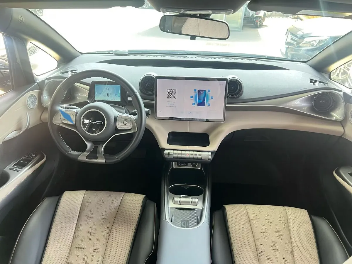 2023 BYD Dolphin BEV 44.928KWH,autocango,china used car exporter,china ev exporter,chinese used car exporter,chinese used ev exporter