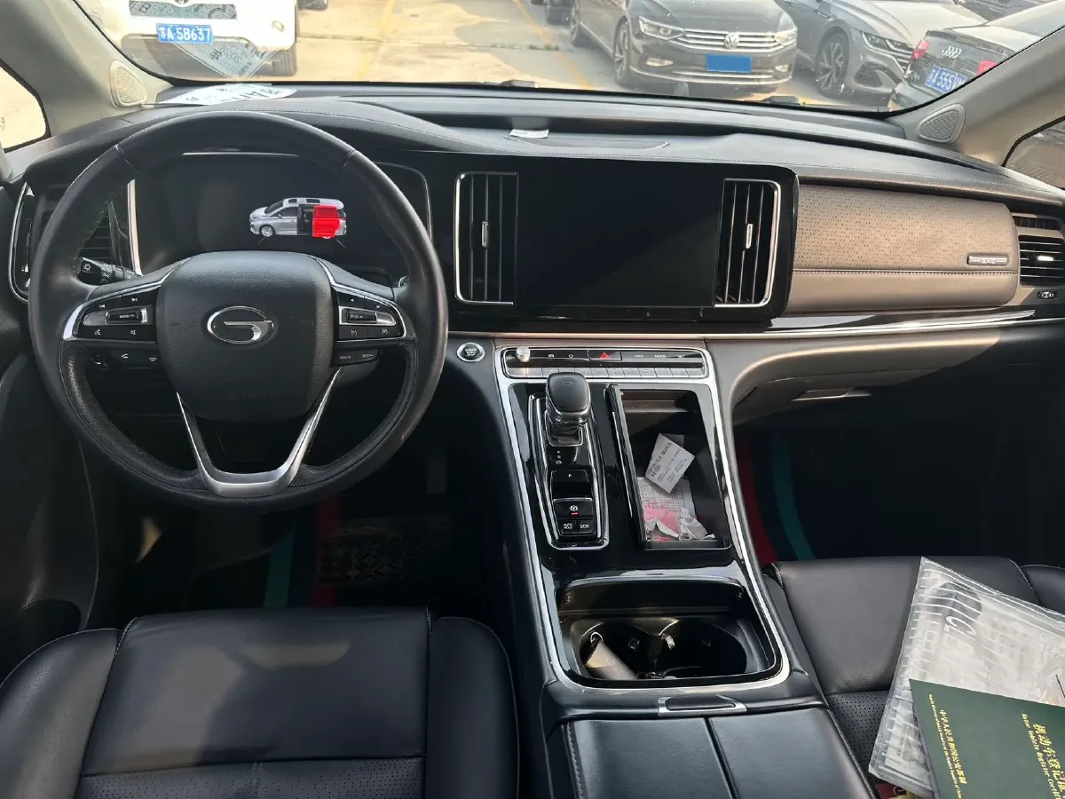 2021 GAC Trumpchi M8 2.0T 252HP L4 8AT,autocango,china used car exporter,china ev exporter,chinese used car exporter,chinese used ev exporter