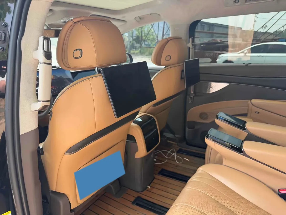 2022 Mercedes-Benz GLC Class 2.0T 197HP L4 9AT,autocango,china used car exporter,china ev exporter,chinese used car exporter,chinese used ev exporter