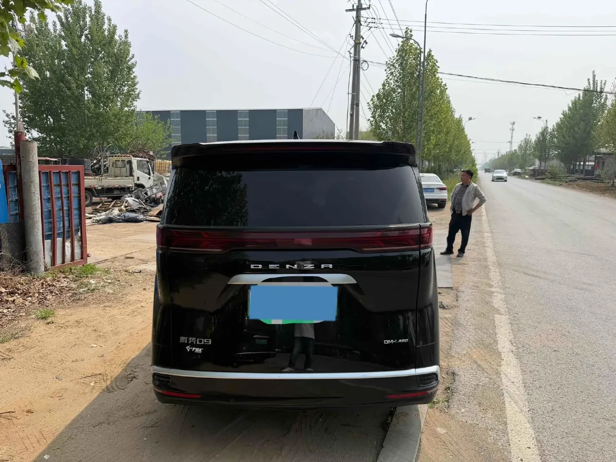 2022 Mercedes-Benz GLC Class 2.0T 197HP L4 9AT,autocango,china used car exporter,china ev exporter,chinese used car exporter,chinese used ev exporter