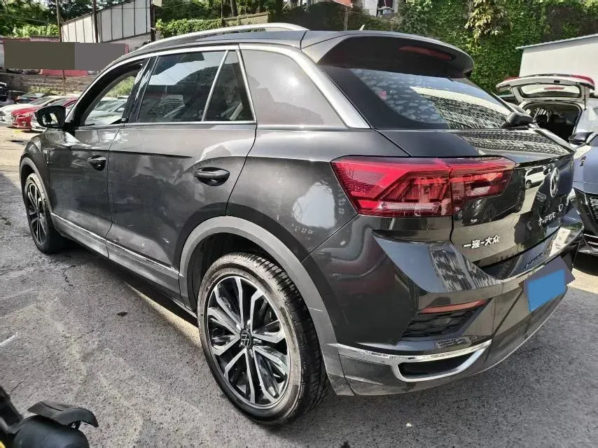 2021 Volkswagen T-Roc 1.4T 150HP L4 7DCT,autocango,china used car exporter,china ev exporter,chinese used car exporter,chinese used ev exporter