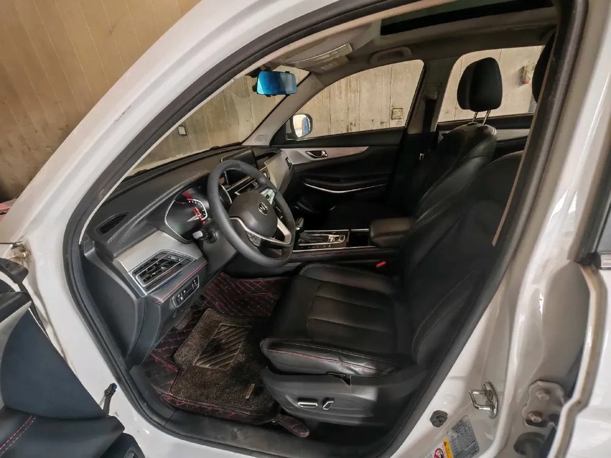 2020 ChangAn CS75 1.5T 178HP L4 7DCT,autocango,china used car exporter,china ev exporter,chinese used car exporter,chinese used ev exporter