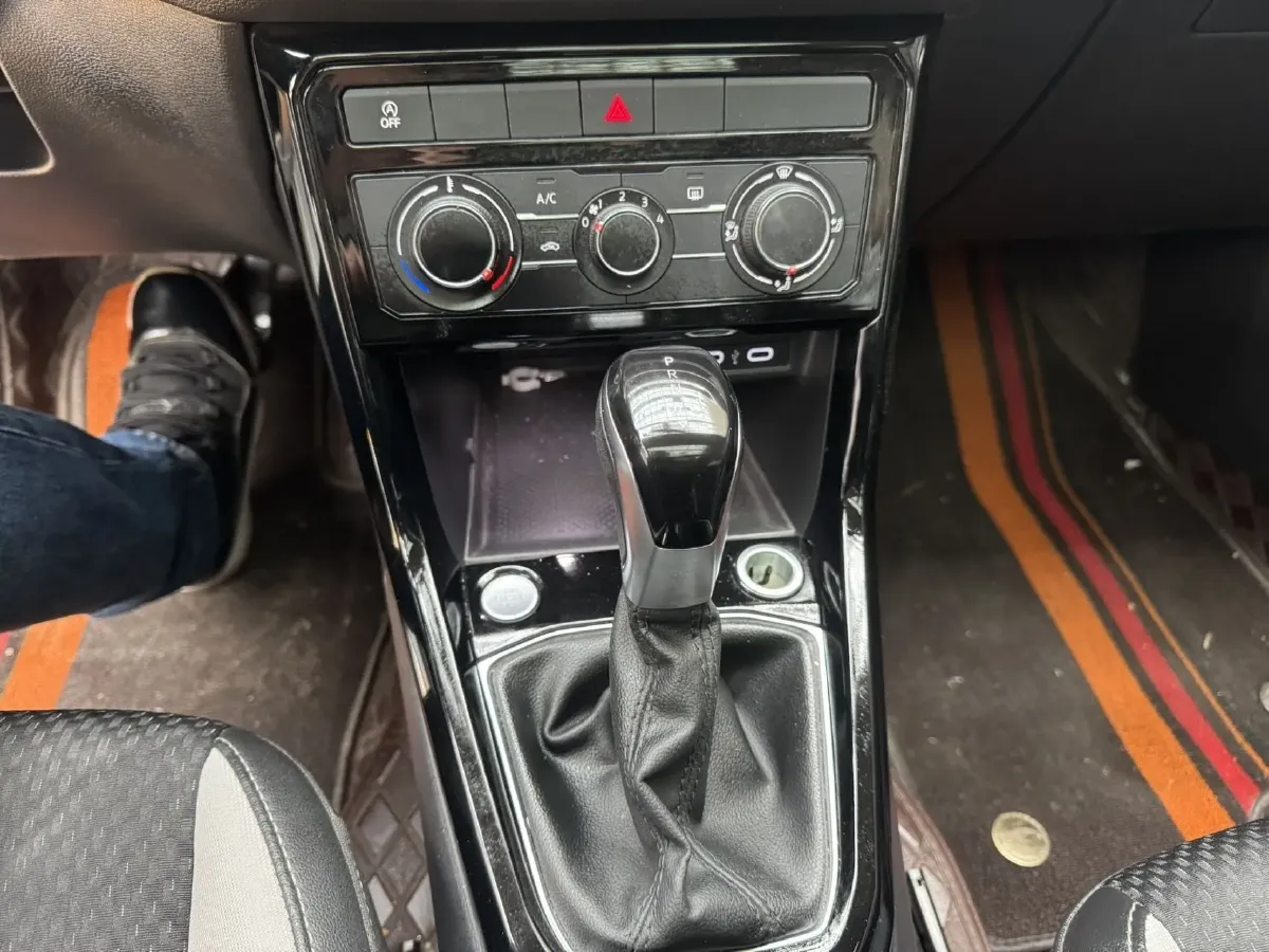 2021 Volkswagen Tacqua 1.2T 116HP L4 7DCT,autocango,china used car exporter,china ev exporter,chinese used car exporter,chinese used ev exporter