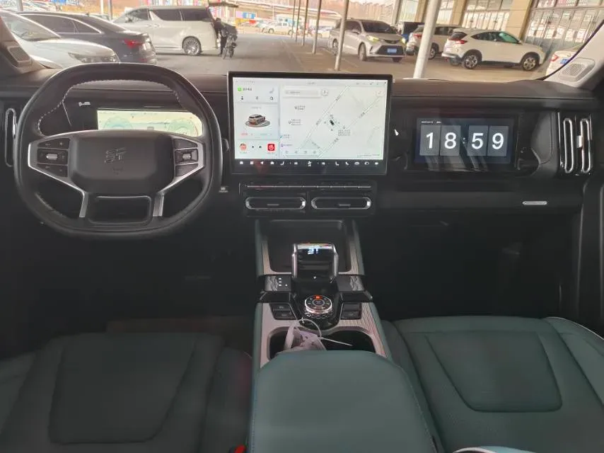 2025 Jetour Traveller 2.0T 254HP L4 7DCT,autocango,china used car exporter,china ev exporter,chinese used car exporter,chinese used ev exporter