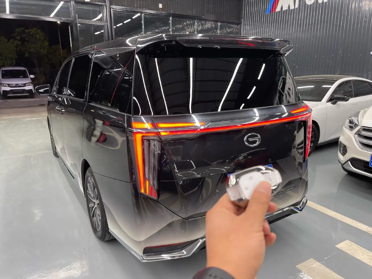 2024 GAC Trumpchi M8 2.0T 252HP L4 8AT,autocango,china used car exporter,china ev exporter,chinese used car exporter,chinese used ev exporter