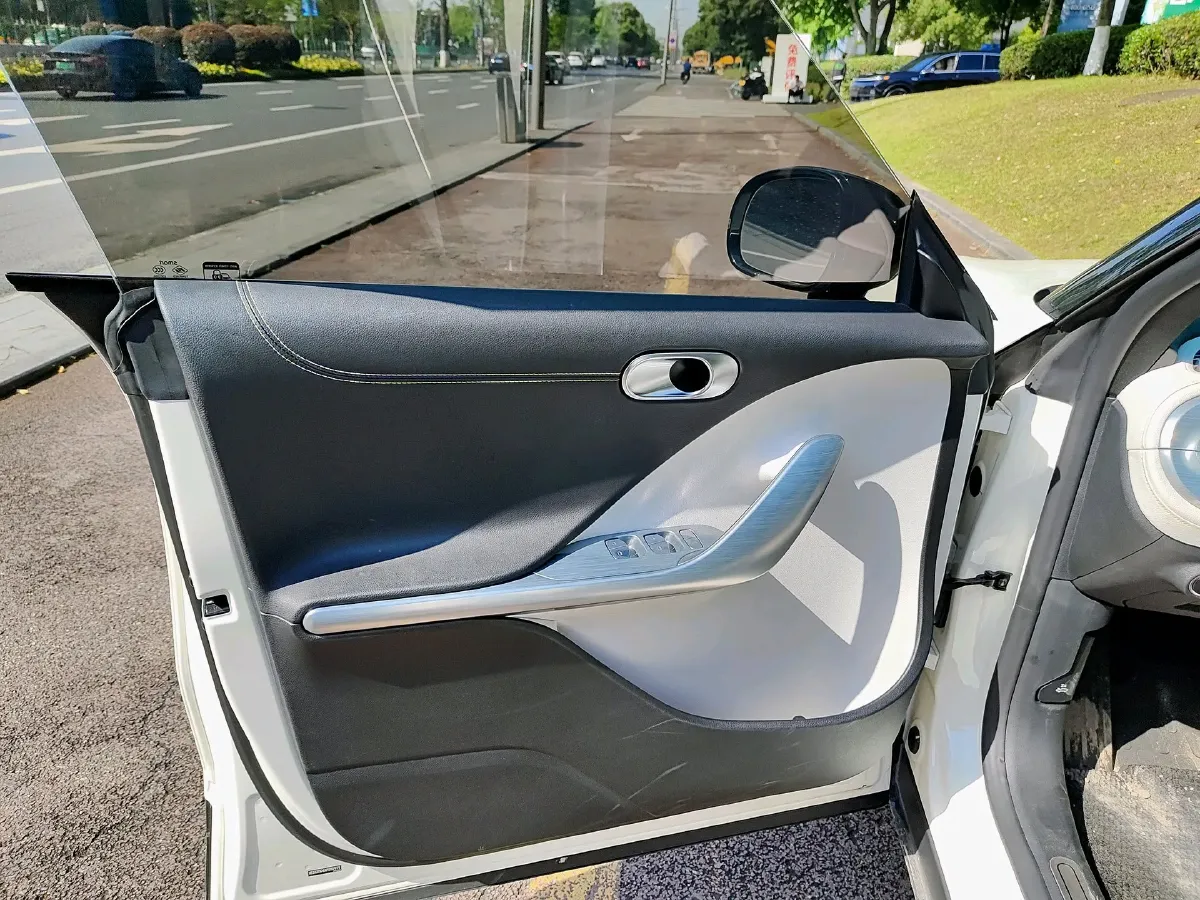 2023 Smart smart Elf 1 BEV 49KWH,autocango,china used car exporter,china ev exporter,chinese used car exporter,chinese used ev exporter