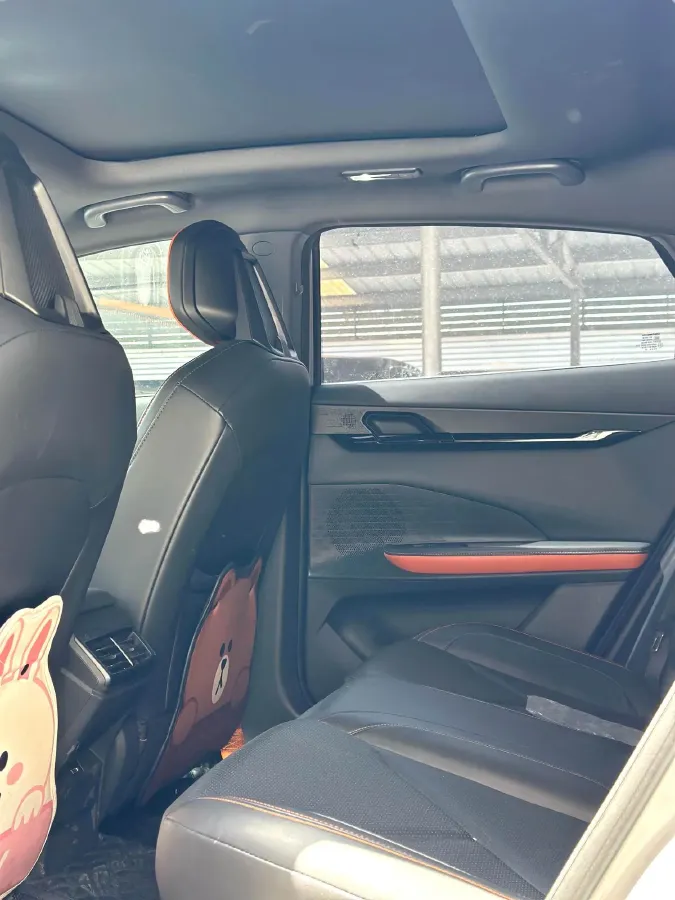 2022 ChangAn UNI-V 1.5T 188HP L4 7DCT,autocango,china used car exporter,china ev exporter,chinese used car exporter,chinese used ev exporter