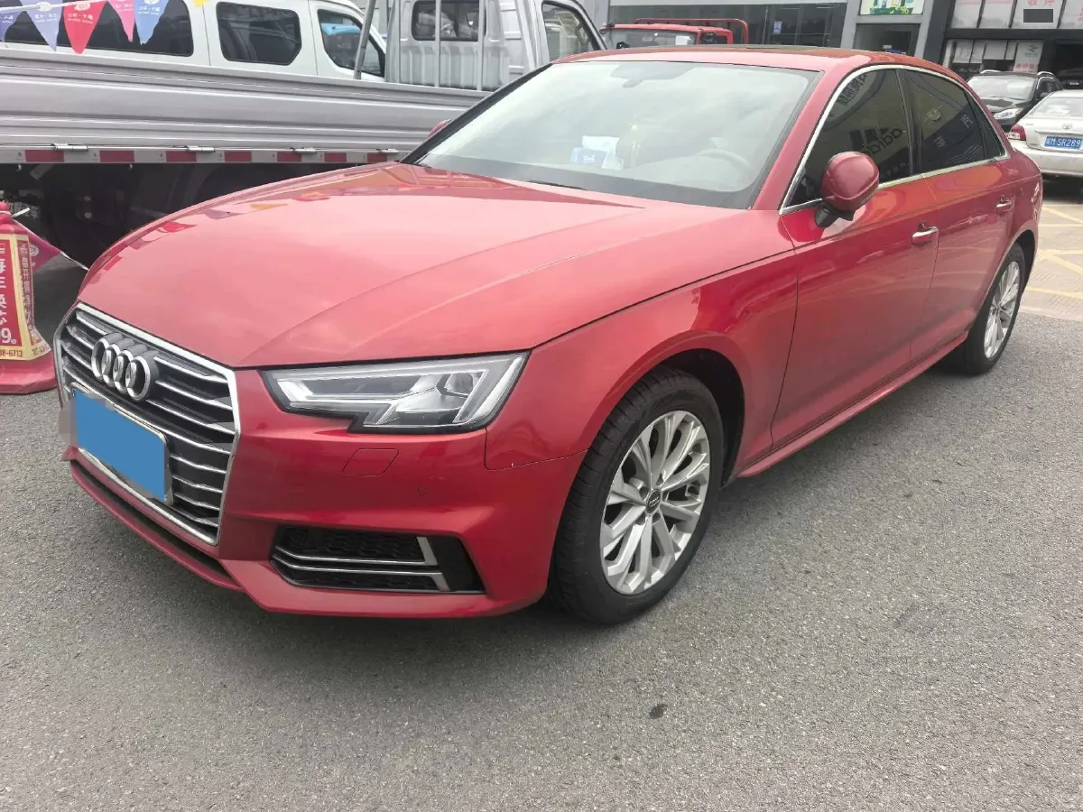 2019 Audi A4L 2.0T 190HP L4 7DCT,autocango,china used car exporter,china ev exporter,chinese used car exporter,chinese used ev exporter