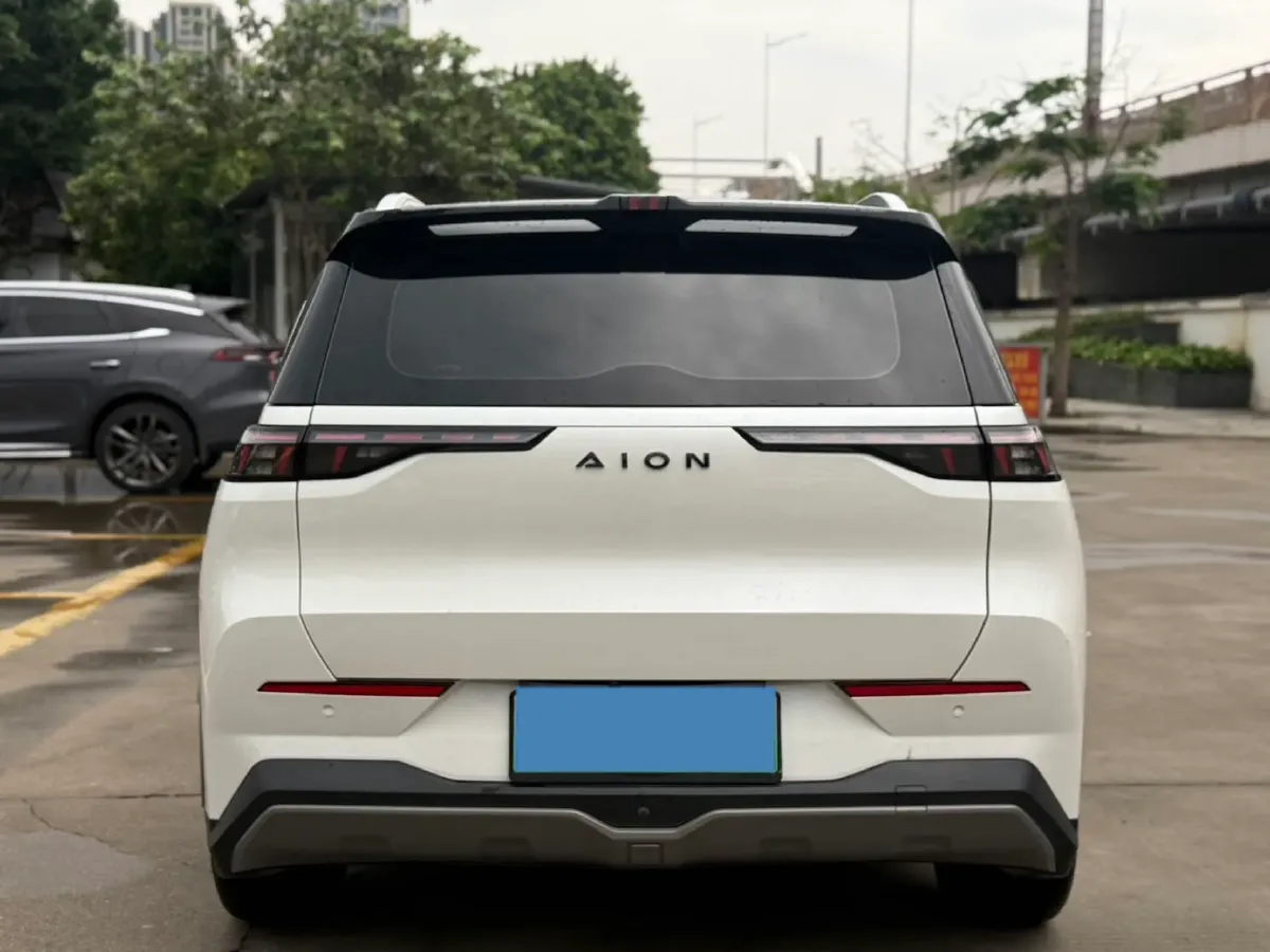 2022 Geely Okavango 1.8T 184HP L4 7DCT,autocango,china used car exporter,china ev exporter,chinese used car exporter,chinese used ev exporter