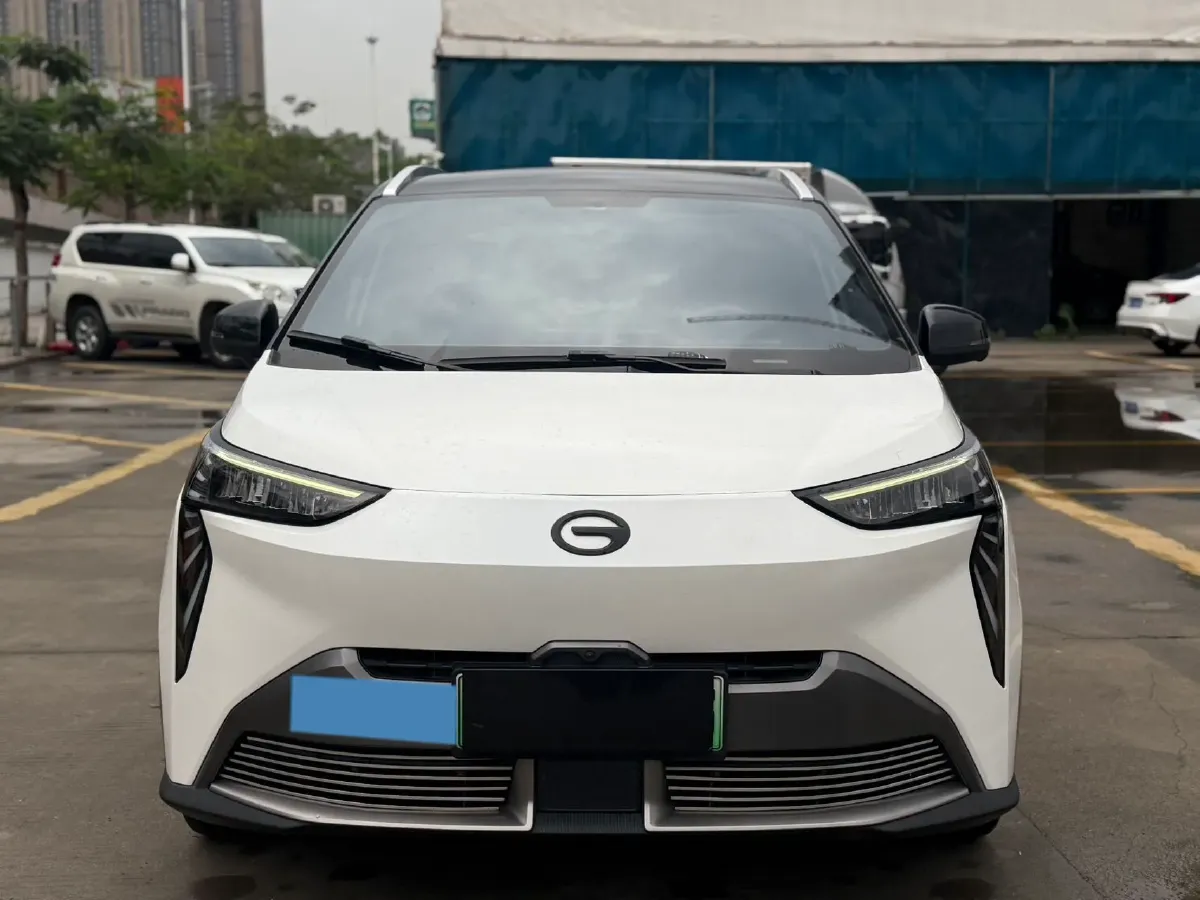 2022 Geely Okavango 1.8T 184HP L4 7DCT,autocango,china used car exporter,china ev exporter,chinese used car exporter,chinese used ev exporter