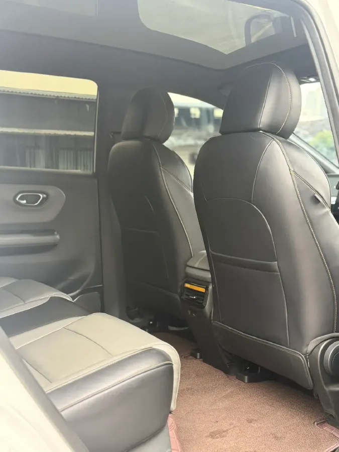 2022 Geely Okavango 1.8T 184HP L4 7DCT,autocango,china used car exporter,china ev exporter,chinese used car exporter,chinese used ev exporter