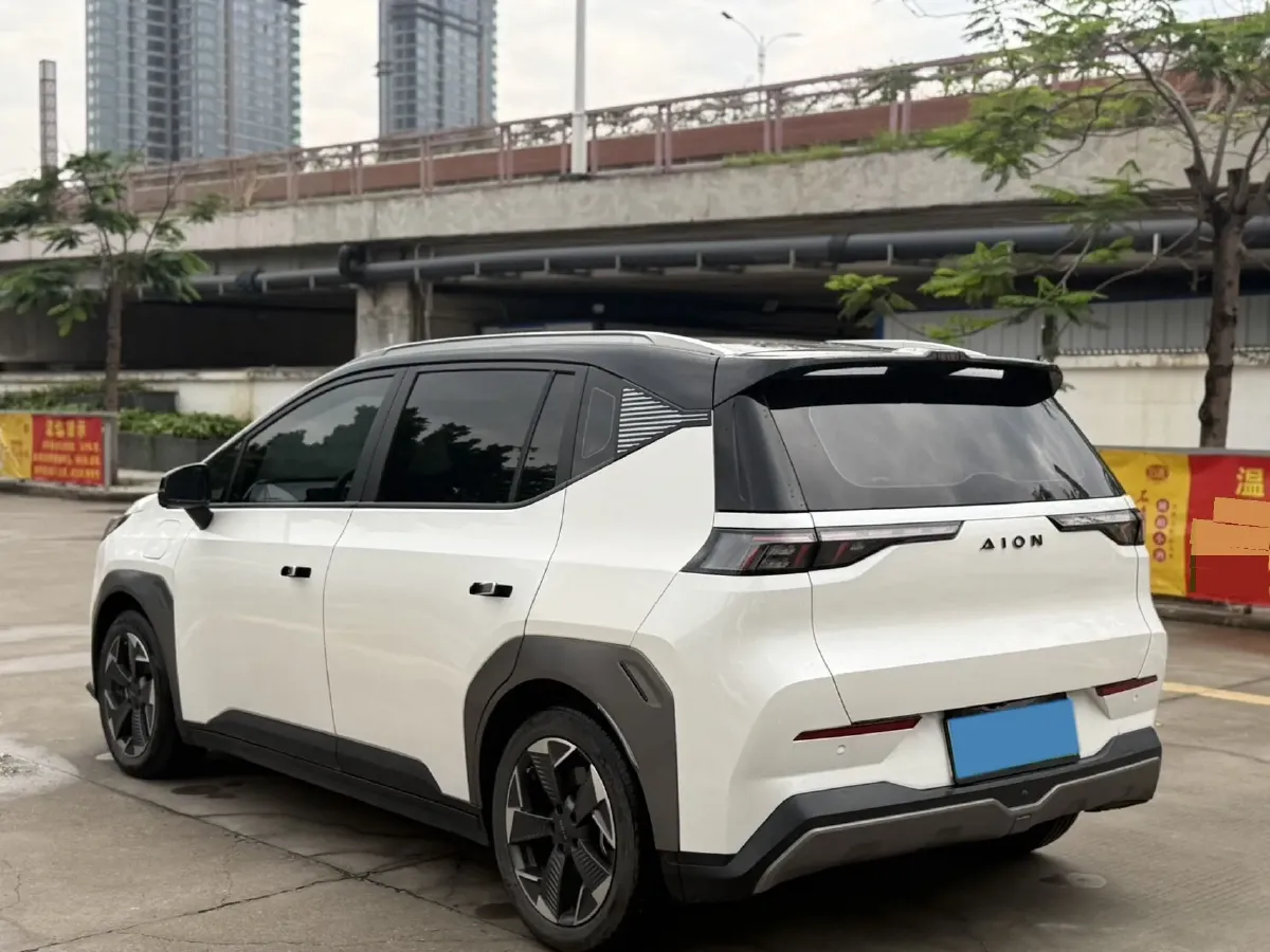 2022 Geely Okavango 1.8T 184HP L4 7DCT,autocango,china used car exporter,china ev exporter,chinese used car exporter,chinese used ev exporter