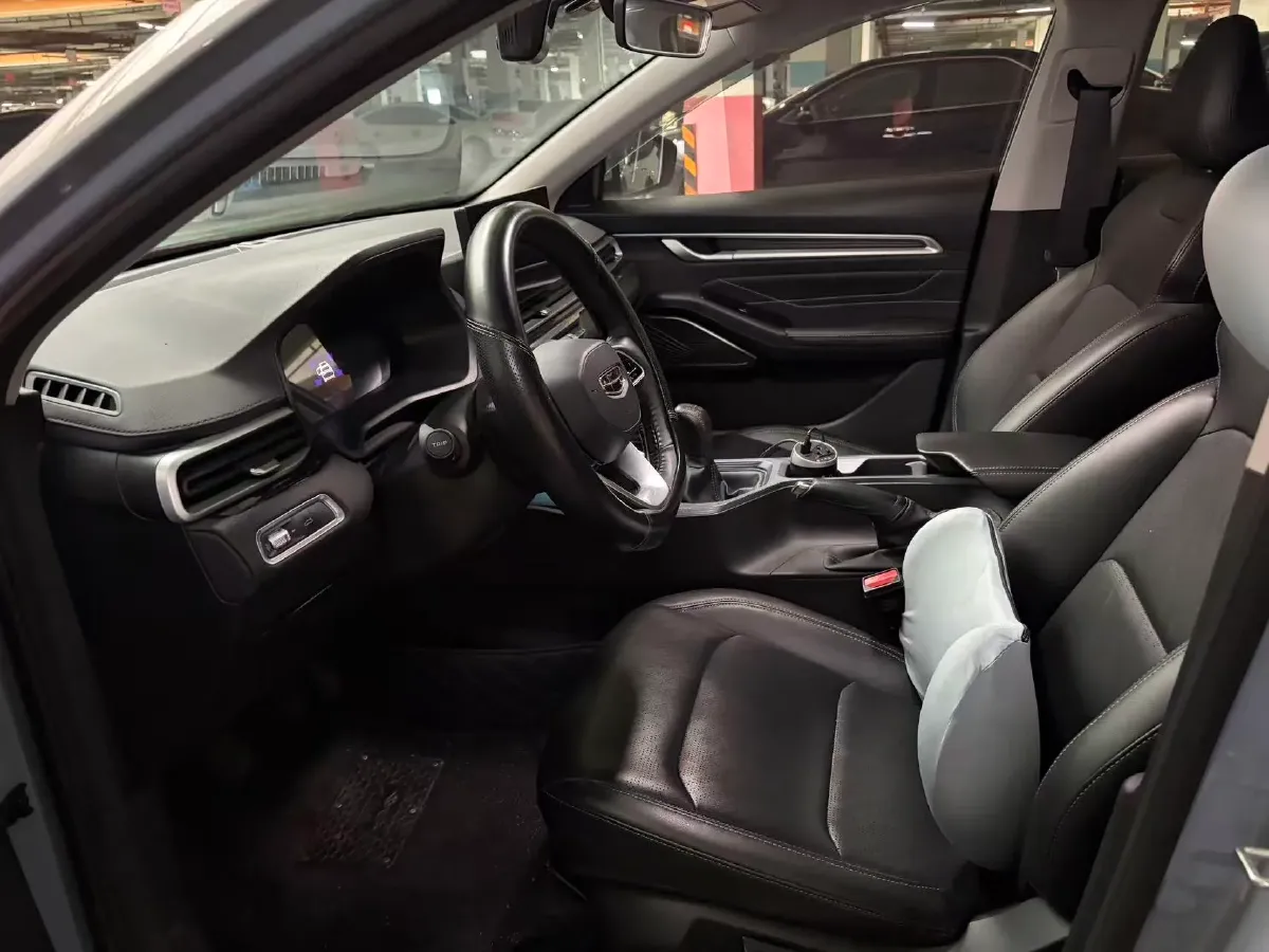 2023 Geely Emgrand 1.5L 127HP L4 5MT,autocango,china used car exporter,china ev exporter,chinese used car exporter,chinese used ev exporter