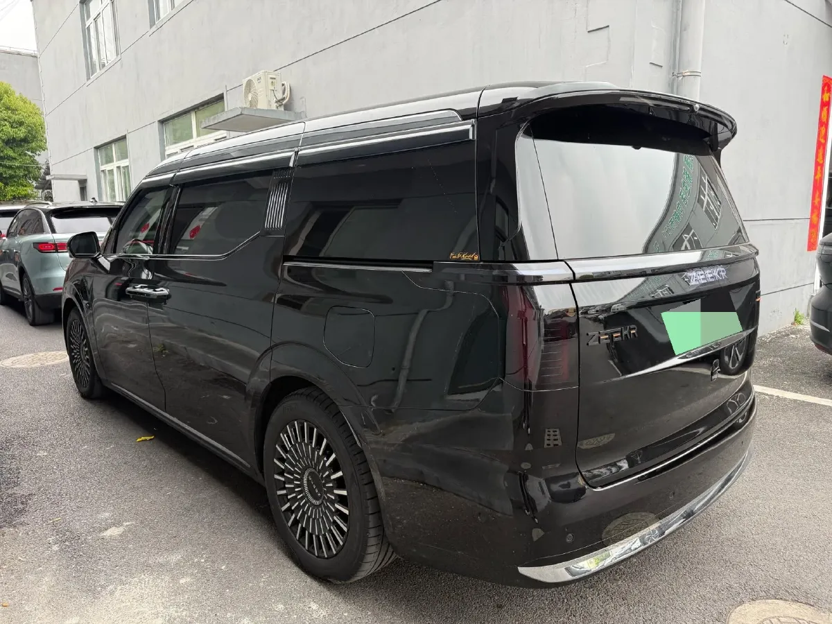 2024 Zeekr 009 BEV 140KWH,autocango,china used car exporter,china ev exporter,chinese used car exporter,chinese used ev exporter