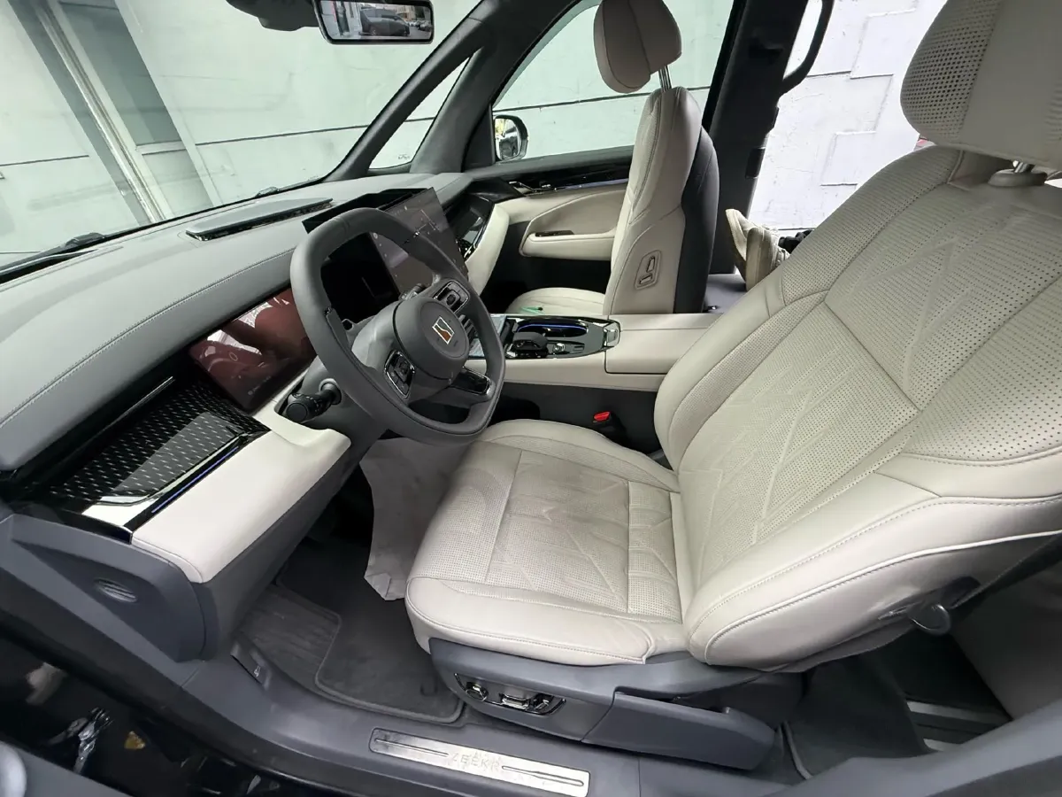 2024 Zeekr 009 BEV 140KWH,autocango,china used car exporter,china ev exporter,chinese used car exporter,chinese used ev exporter