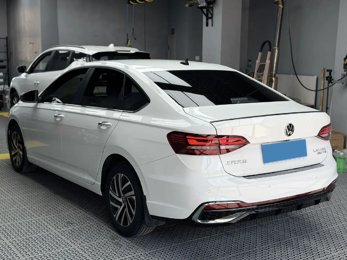 2023 Volkswagen Lavida 1.4T 150HP L4 7DCT,autocango,china used car exporter,china ev exporter,chinese used car exporter,chinese used ev exporter