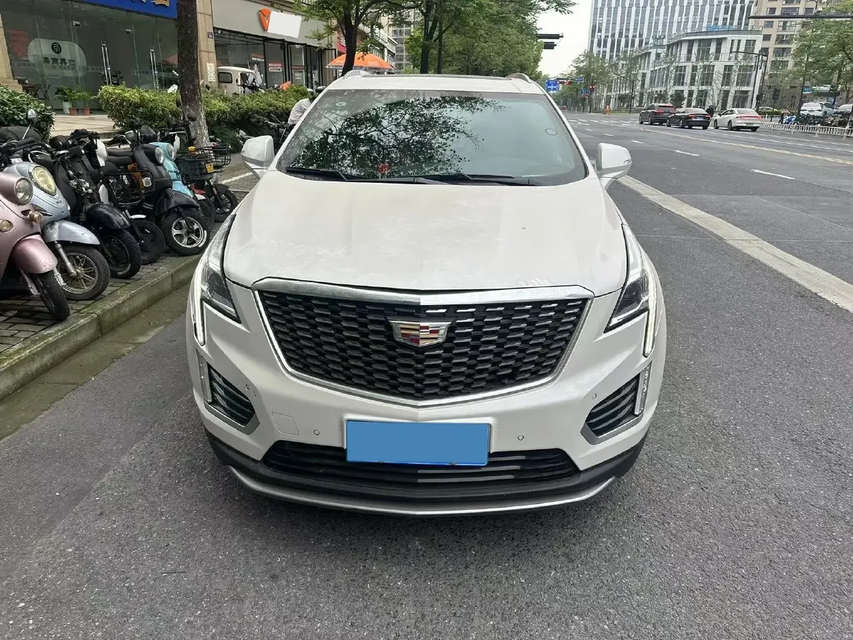 2023 Cadillac XT5 2.0T 237HP L4 9AT,autocango,china used car exporter,china ev exporter,chinese used car exporter,chinese used ev exporter