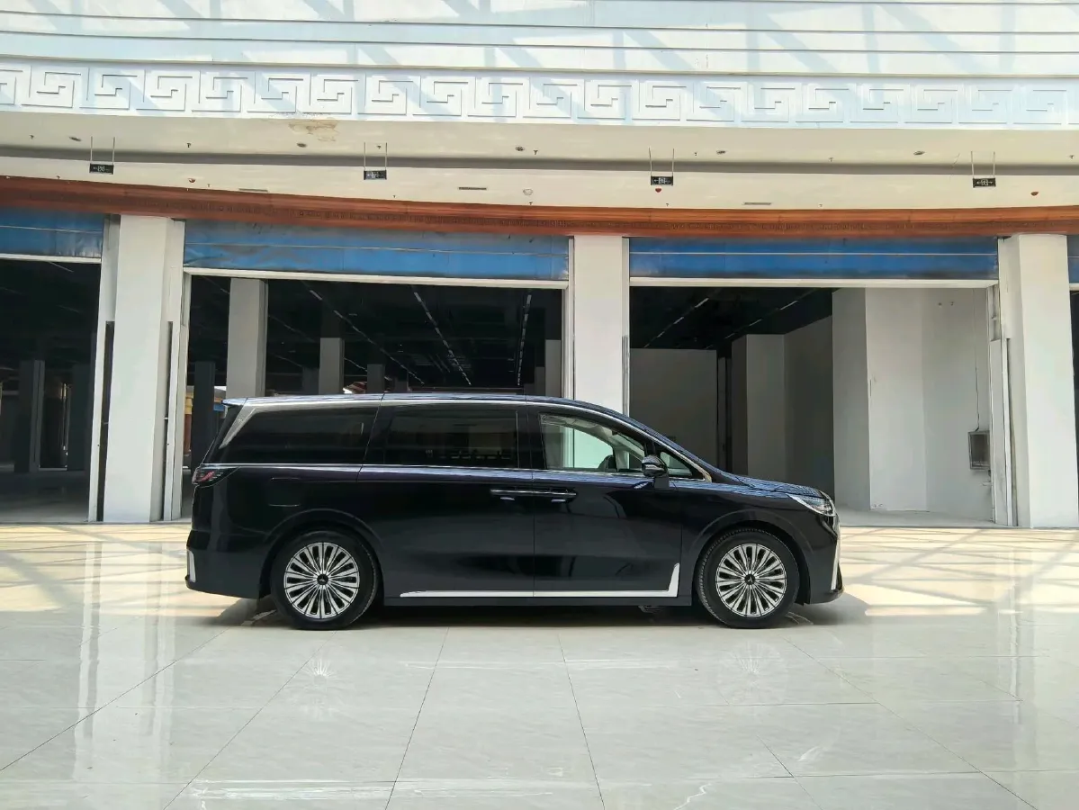 2024 Voyah Dream BEV 108.73KWH,autocango,china used car exporter,china ev exporter,chinese used car exporter,chinese used ev exporter