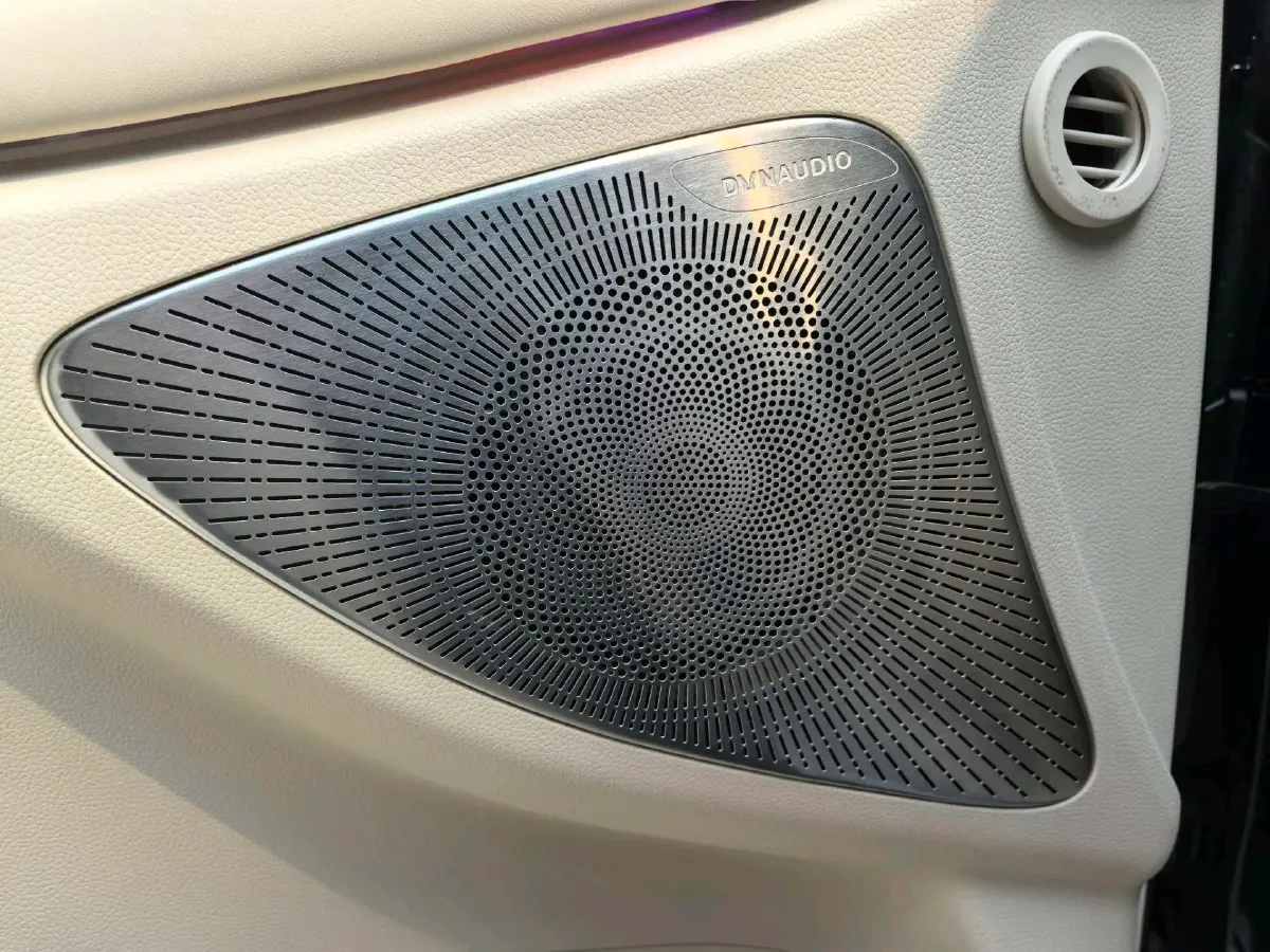 2024 Voyah Dream BEV 108.73KWH,autocango,china used car exporter,china ev exporter,chinese used car exporter,chinese used ev exporter