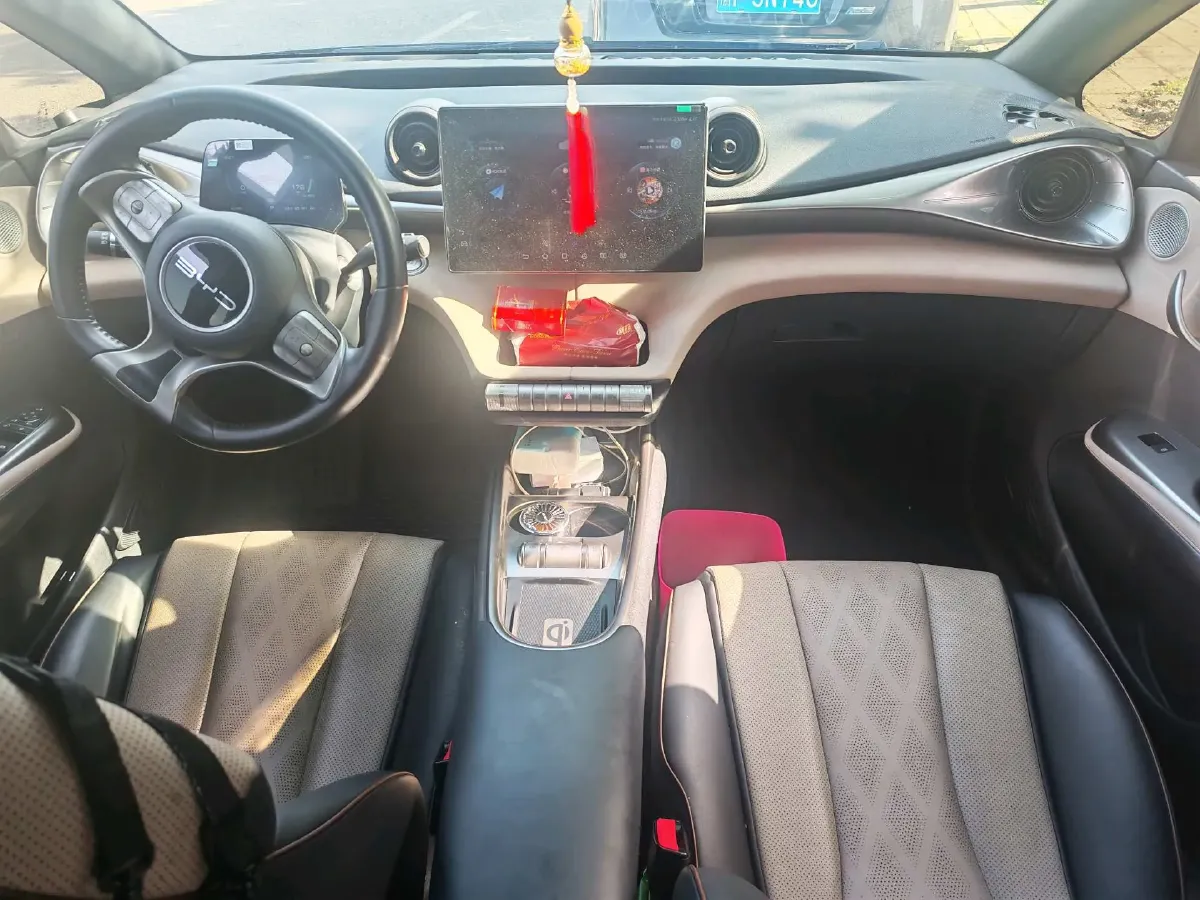 2023 BYD Dolphin BEV 44.928KWH,autocango,china used car exporter,china ev exporter,chinese used car exporter,chinese used ev exporter