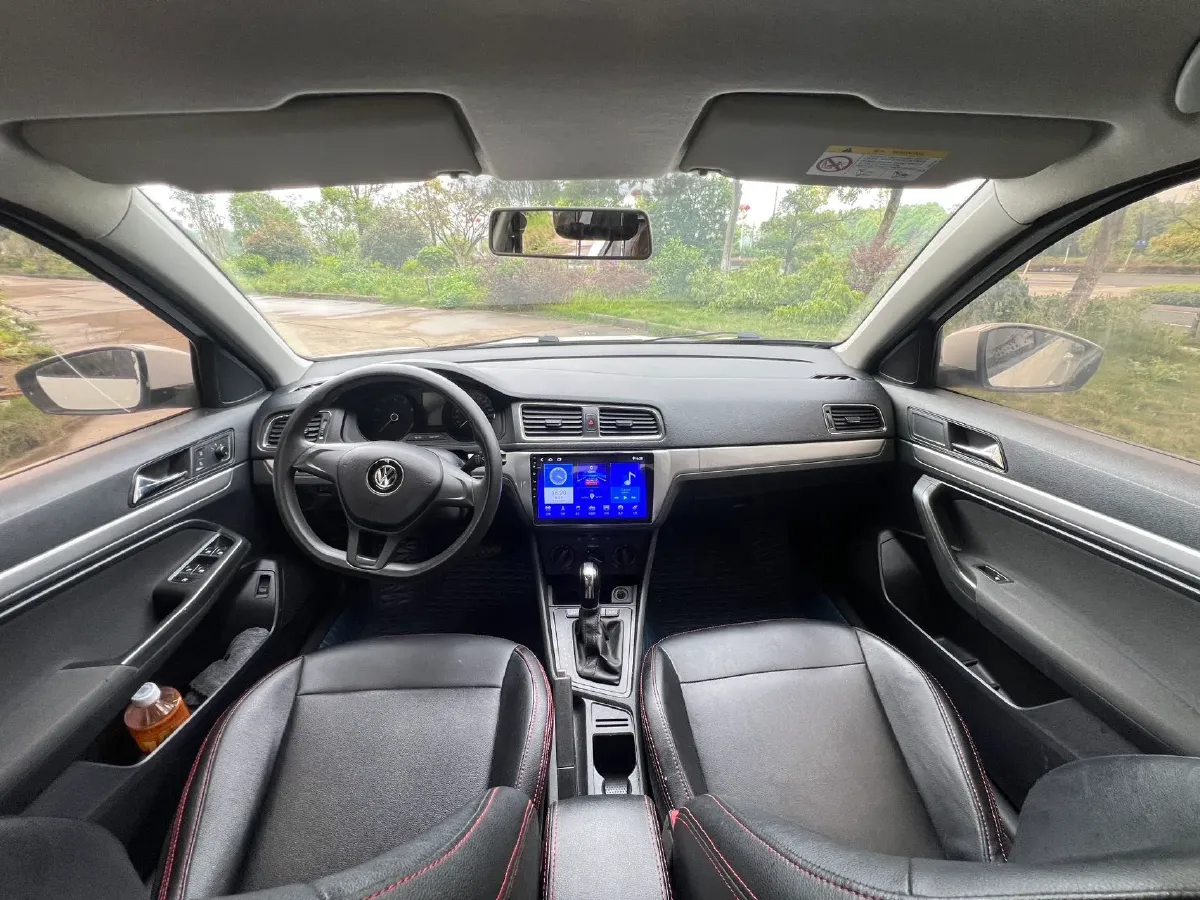 2018 Landwind XiaoYao 1.5T 163HP L4 CVT,autocango,china used car exporter,china ev exporter,chinese used car exporter,chinese used ev exporter