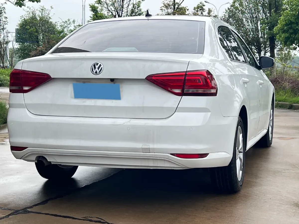 2018 Landwind XiaoYao 1.5T 163HP L4 CVT,autocango,china used car exporter,china ev exporter,chinese used car exporter,chinese used ev exporter