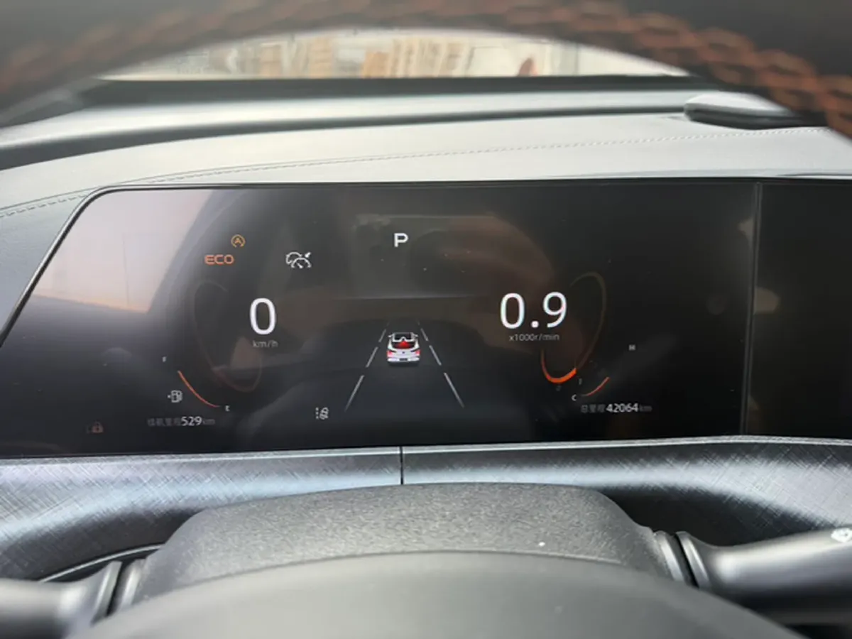 2022 ChangAn UNI-T 1.5T 188HP L4 7DCT,autocango,china used car exporter,china ev exporter,chinese used car exporter,chinese used ev exporter