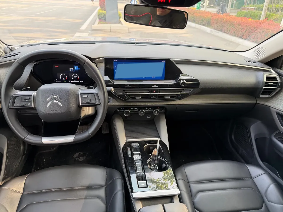 2022 Citroen C5 X 1.6T 175HP L4 8AT,autocango,china used car exporter,china ev exporter,chinese used car exporter,chinese used ev exporter