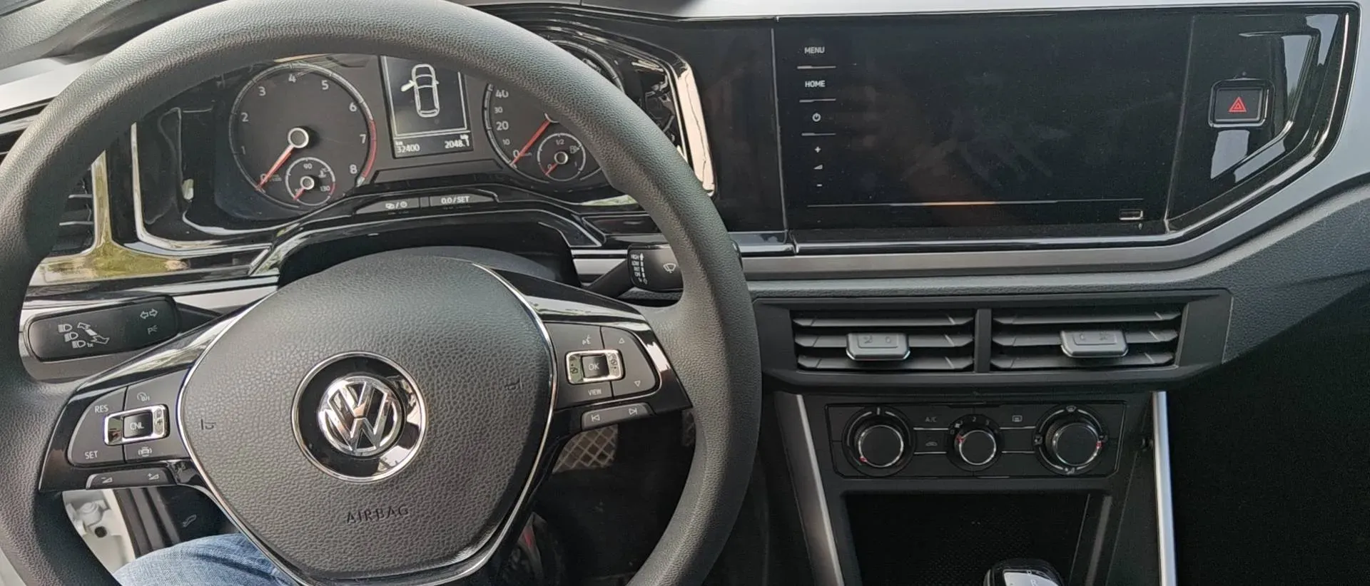 2019 Volkswagen Polo 1.5L 113HP L4 6AT,autocango,china used car exporter,china ev exporter,chinese used car exporter,chinese used ev exporter