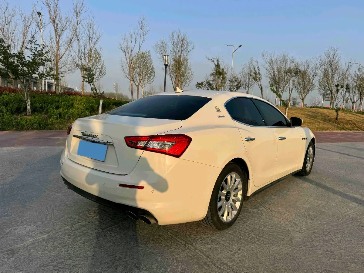 2018 Maserati Ghibli 3.0T 350HP V6 8AT,autocango,china used car exporter,china ev exporter,chinese used car exporter,chinese used ev exporter