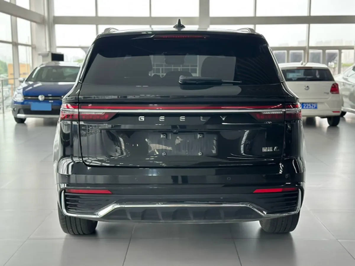 2021 Geely Monjaro 2.0T 218HP L4 7DCT,autocango,china used car exporter,china ev exporter,chinese used car exporter,chinese used ev exporter