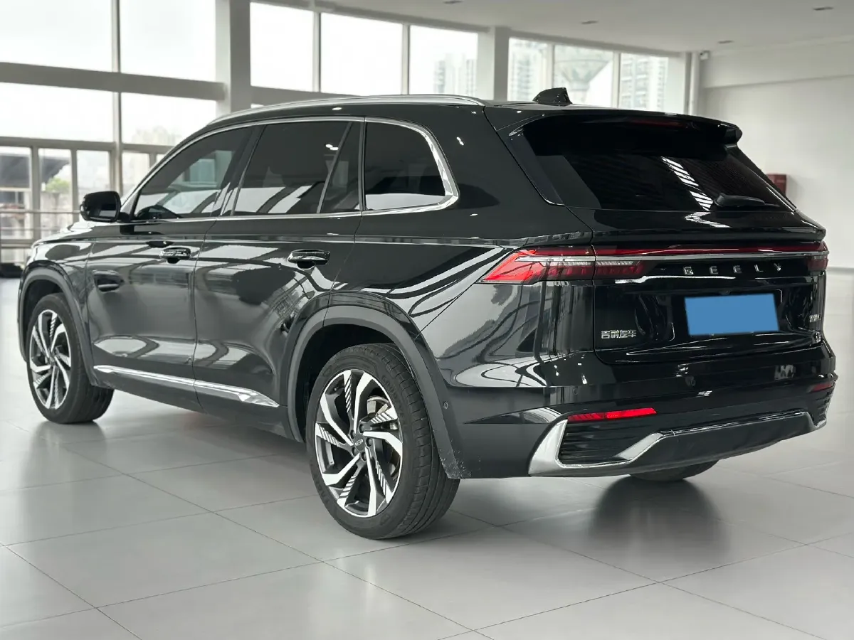2021 Geely Monjaro 2.0T 218HP L4 7DCT,autocango,china used car exporter,china ev exporter,chinese used car exporter,chinese used ev exporter
