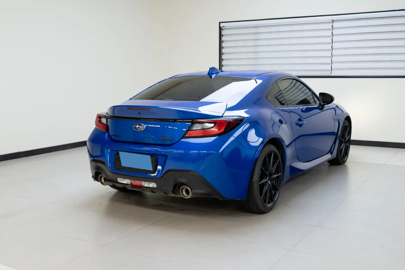 2023 Subaru BRZ 2.4L 234HP H4 6MT,autocango,china used car exporter,china ev exporter,chinese used car exporter,chinese used ev exporter