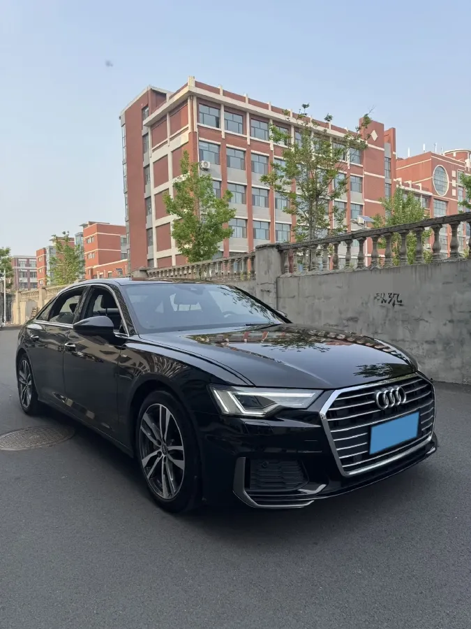 2019 Mercedes-Benz E Class 1.5T 184HP L4 9AT,autocango,china used car exporter,china ev exporter,chinese used car exporter,chinese used ev exporter