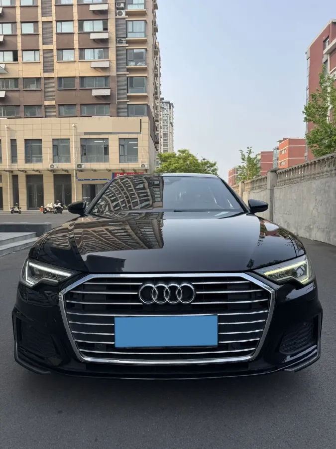 2019 Mercedes-Benz E Class 1.5T 184HP L4 9AT,autocango,china used car exporter,china ev exporter,chinese used car exporter,chinese used ev exporter