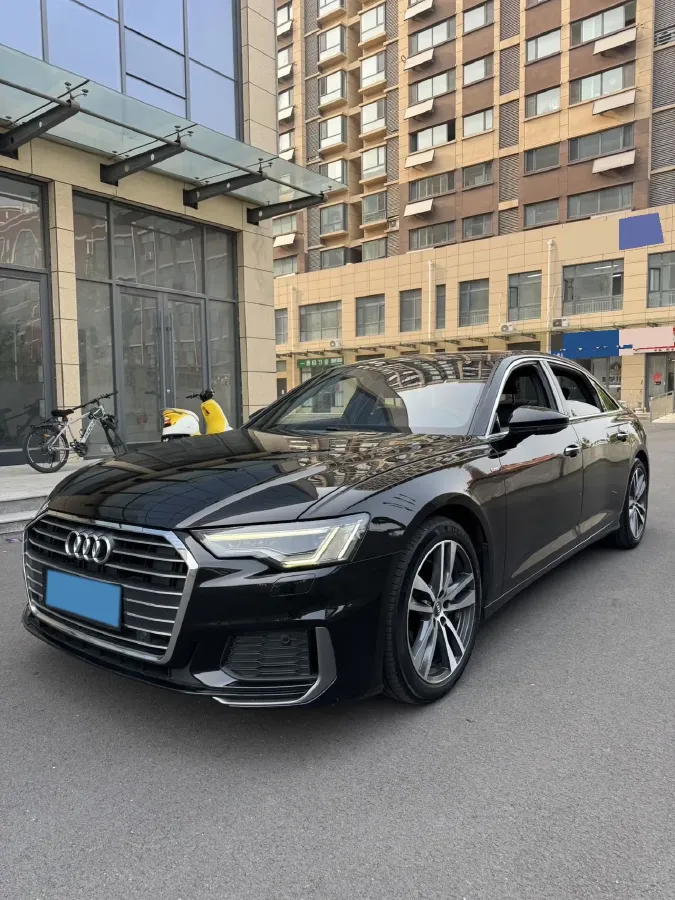 2019 Mercedes-Benz E Class 1.5T 184HP L4 9AT,autocango,china used car exporter,china ev exporter,chinese used car exporter,chinese used ev exporter