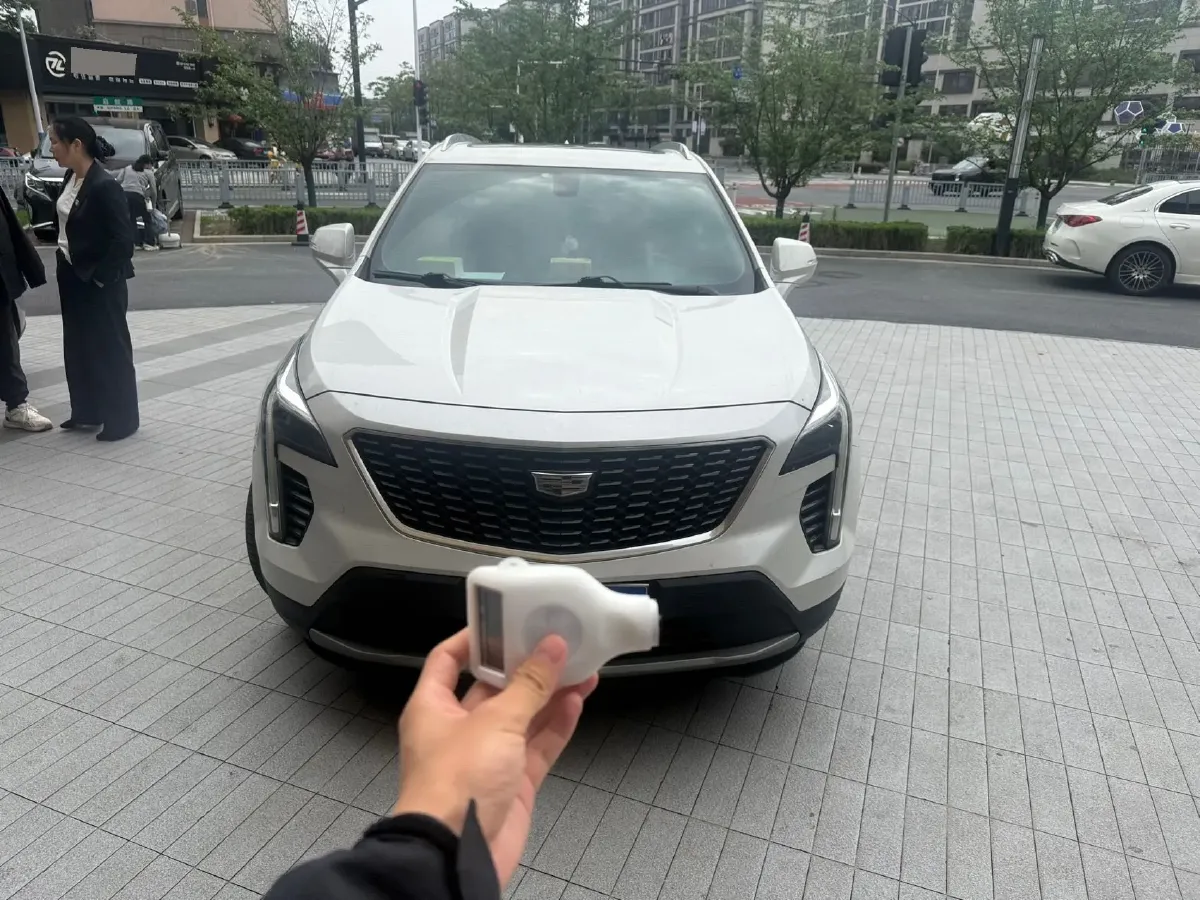 2021 Cadillac XT4 2.0T 237HP L4 9AT,autocango,china used car exporter,china ev exporter,chinese used car exporter,chinese used ev exporter