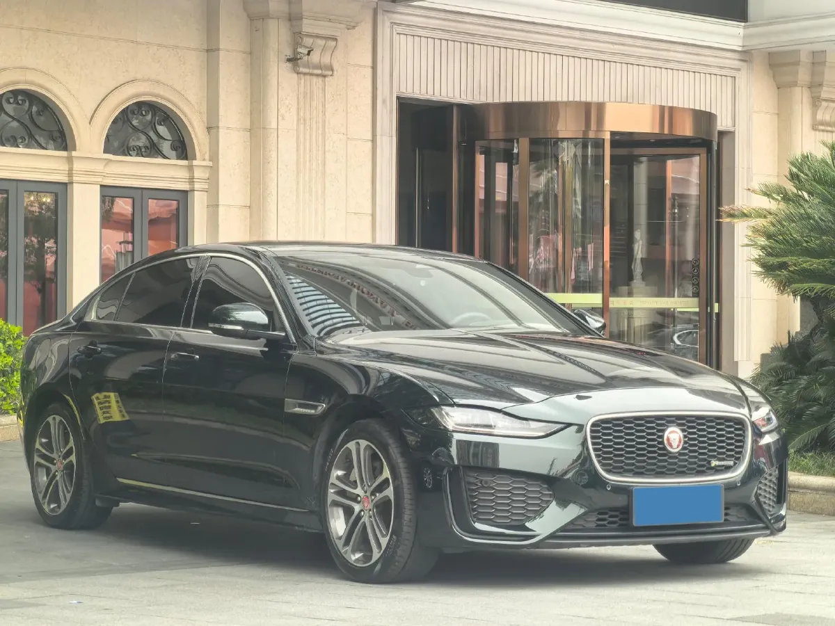 2023 Jaguar XEL 2.0T 250HP L4 8AT,autocango,china used car exporter,china ev exporter,chinese used car exporter,chinese used ev exporter