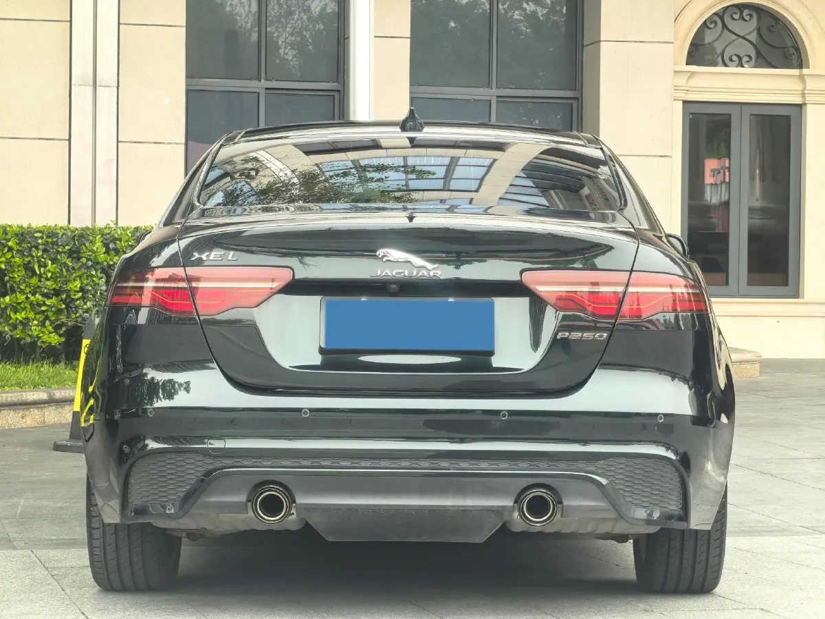 2023 Jaguar XEL 2.0T 250HP L4 8AT,autocango,china used car exporter,china ev exporter,chinese used car exporter,chinese used ev exporter