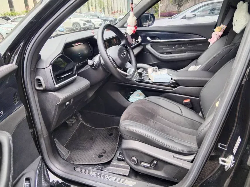 2024 Geely Monjaro 2.0T 238HP L4 8AT,autocango,china used car exporter,china ev exporter,chinese used car exporter,chinese used ev exporter