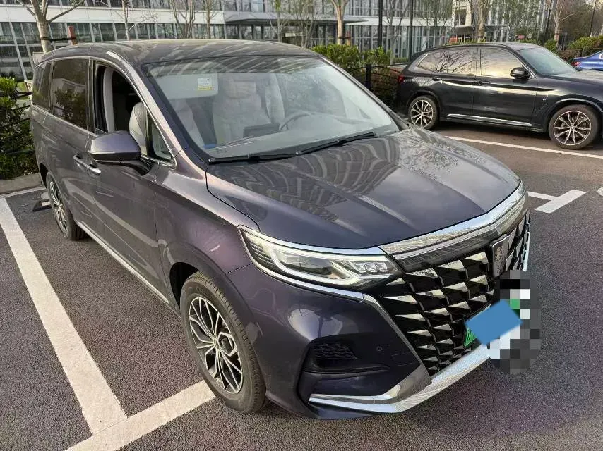 2022 Roewe iMAX8 BEV 90KWH,autocango,china used car exporter,china ev exporter,chinese used car exporter,chinese used ev exporter