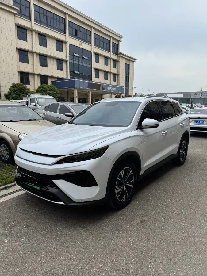 2025 BYD Song Pro 1.5L 101HP L4 E-CVT PHEV 12.9KWH,autocango,china used car exporter,china ev exporter,chinese used car exporter,chinese used ev exporter