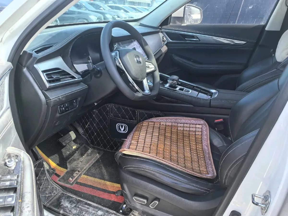 2019 ChangAn CS85 Coupe 1.5T 178HP L4 7DCT,autocango,china used car exporter,china ev exporter,chinese used car exporter,chinese used ev exporter