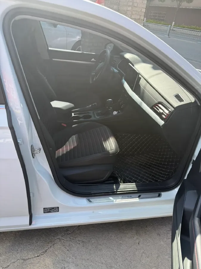 2023 Volkswagen Lavida 1.5T 160HP L4 7DCT,autocango,china used car exporter,china ev exporter,chinese used car exporter,chinese used ev exporter