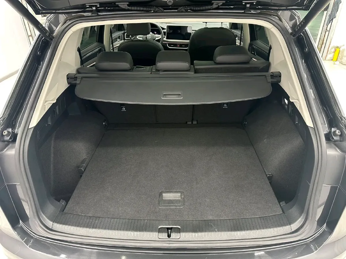 2023 Volkswagen Tayron 1.4T 150HP L4 7DCT,autocango,china used car exporter,china ev exporter,chinese used car exporter,chinese used ev exporter