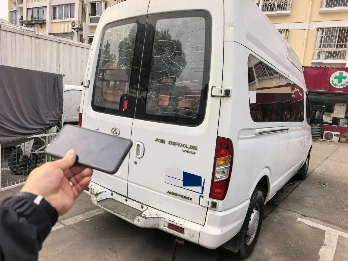 2017 MAXUS XinTu V80 2.5T 136HP L4 6MT,autocango,china used car exporter,china ev exporter,chinese used car exporter,chinese used ev exporter